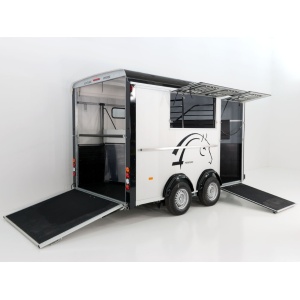 Cheval Liberte Pferdeanhänger Maxi 3| 3 Pferde| Pullmann 2 Fahrwerk| schwarz-Neu