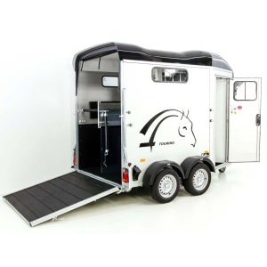 Cheval Liberte Pferdeanhänger Touring Country|Sattelkammer|Frontausstieg|schwarz-Neu